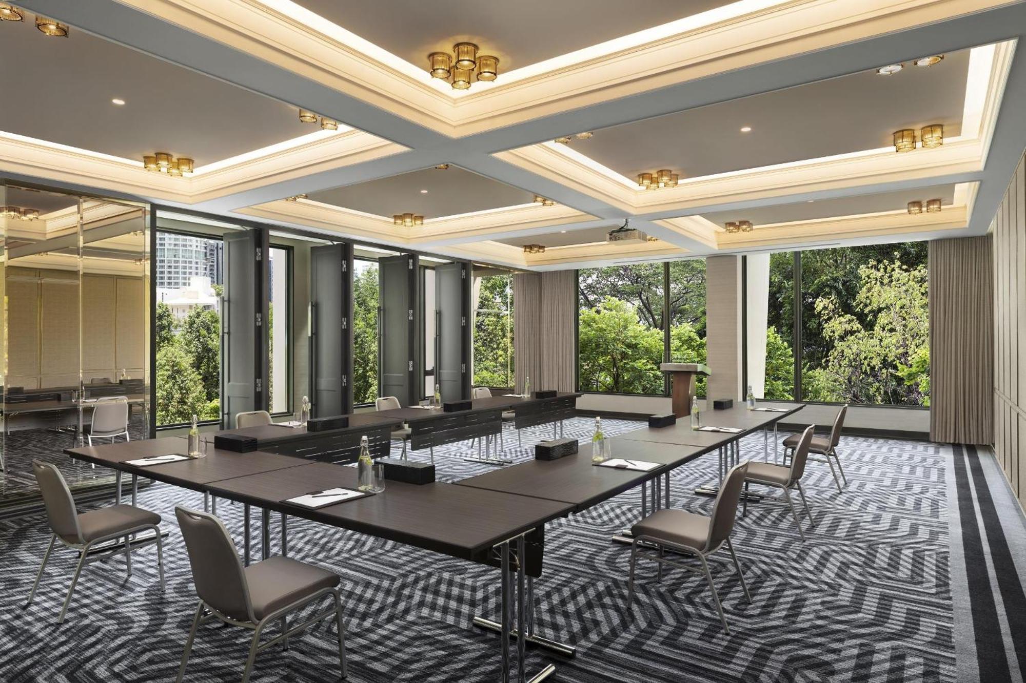 Sindhorn Kempinski Hotel Bangkok Exteriör bild